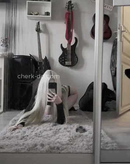 Проститутка Ума - Фото 8 №470547